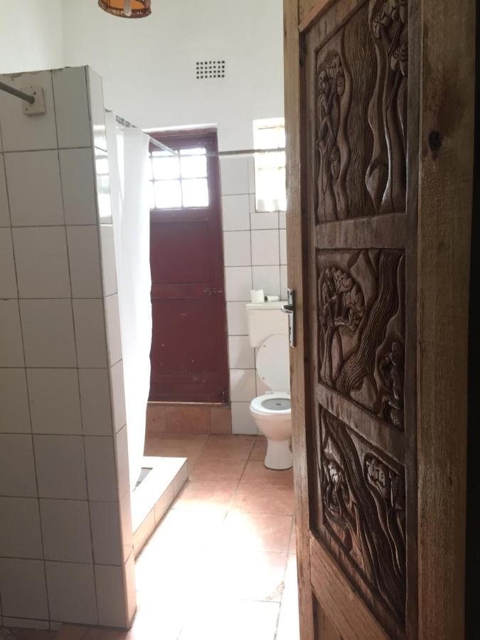 Zomba Blend Lodge And Kitchen - Pakachere מראה חיצוני תמונה