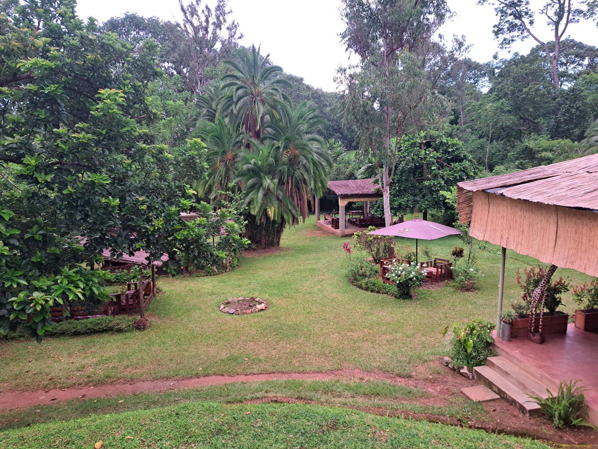 Zomba Blend Lodge And Kitchen - Pakachere מראה חיצוני תמונה